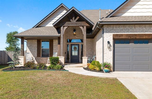 11724 SW 47th Place, Mustang, OK 73064