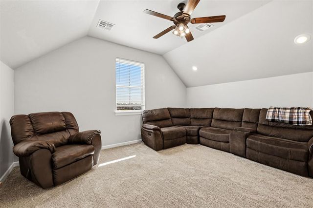 11724 SW 47th Place, Mustang, OK 73064
