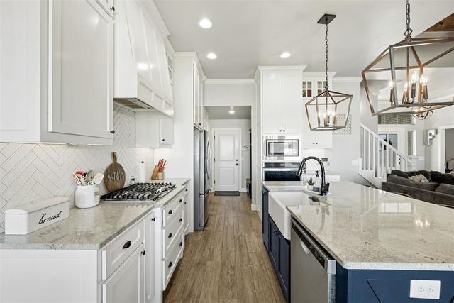 11724 SW 47th Place, Mustang, OK 73064