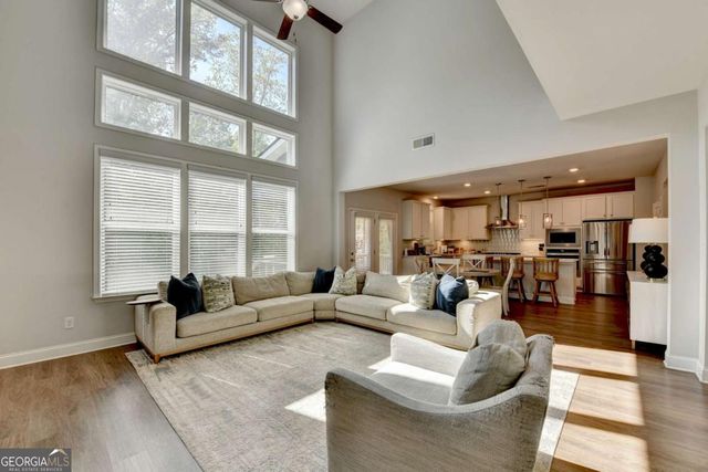 480 Cooper Farm Way, Buford, GA 30518