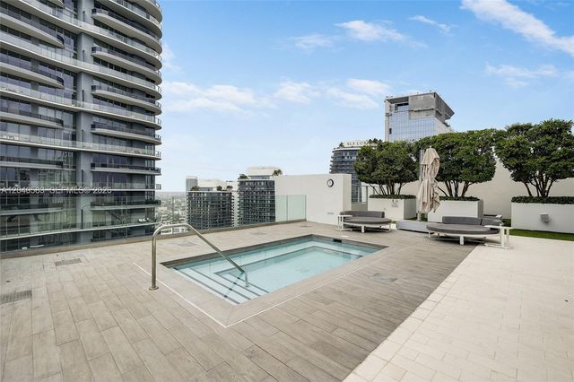 1010 Brickell Avenue 3007, Miami, FL 33131