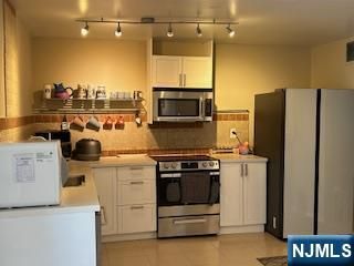 770 Anders Anderson Avenue 4A, Cliffside Park, NJ 07010