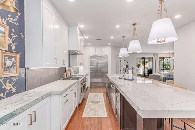 3030 E CAMELLIA Drive, Gilbert, AZ 85296