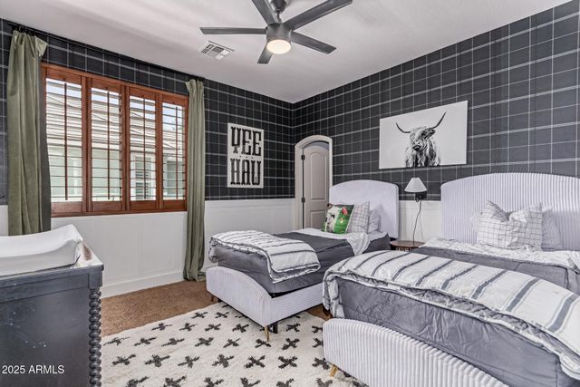 3030 E CAMELLIA Drive, Gilbert, AZ 85296