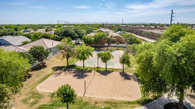 3030 E CAMELLIA Drive, Gilbert, AZ 85296