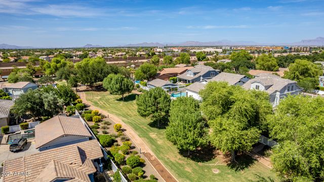 3030 E CAMELLIA Drive, Gilbert, AZ 85296