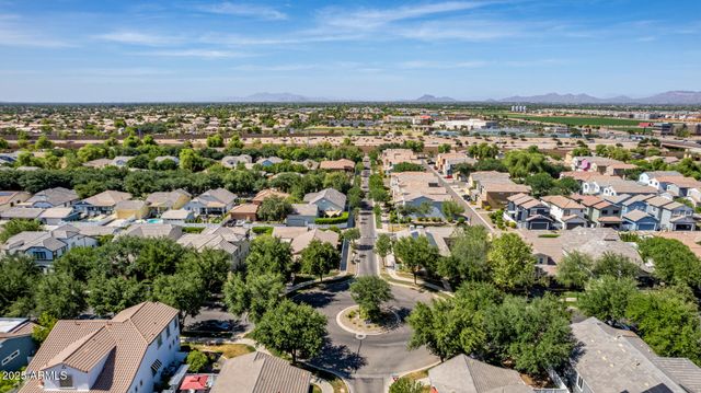 3030 E CAMELLIA Drive, Gilbert, AZ 85296