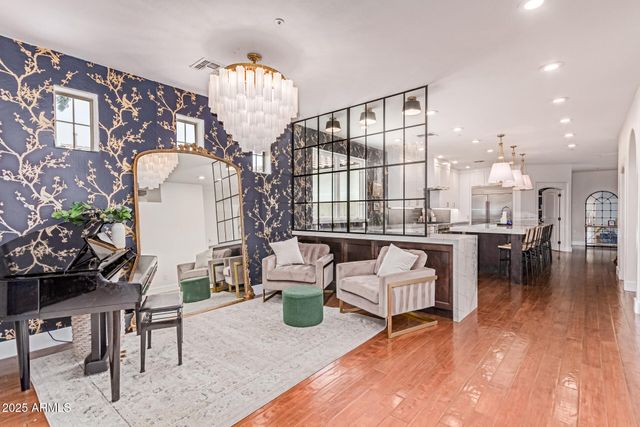 3030 E CAMELLIA Drive, Gilbert, AZ 85296