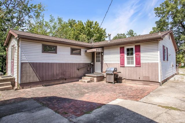 2123 Cass Avenue, Evansville, IN 47714
