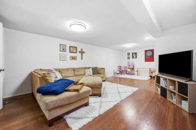 1512 17th Street S, Moorhead, MN 56560