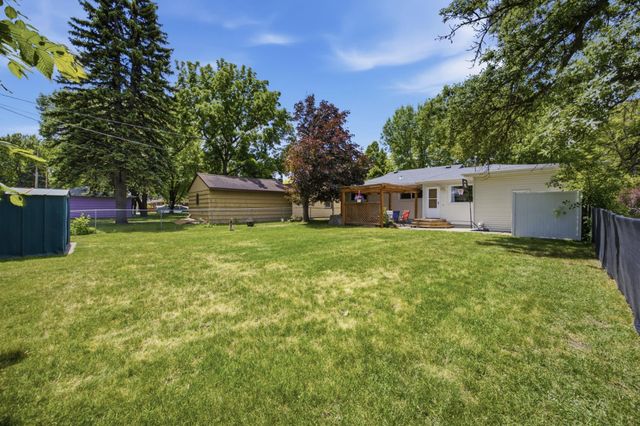 1512 17th Street S, Moorhead, MN 56560
