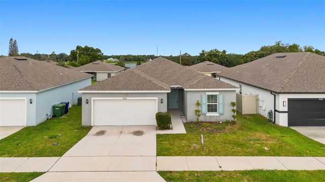 836 CAMBRIDGE DRIVE, Winter Haven, FL 33881