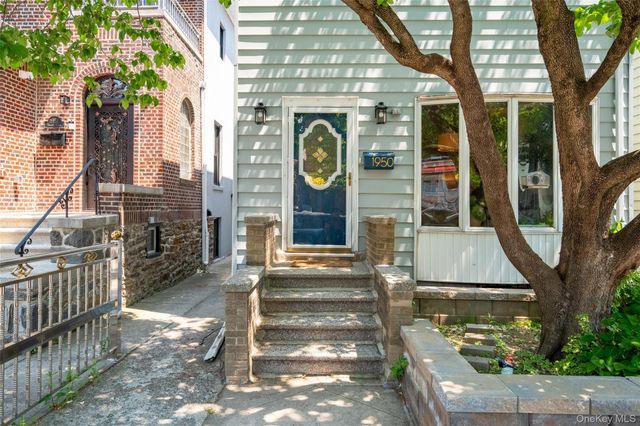 1950 Haight Avenue, Bronx, NY 10461