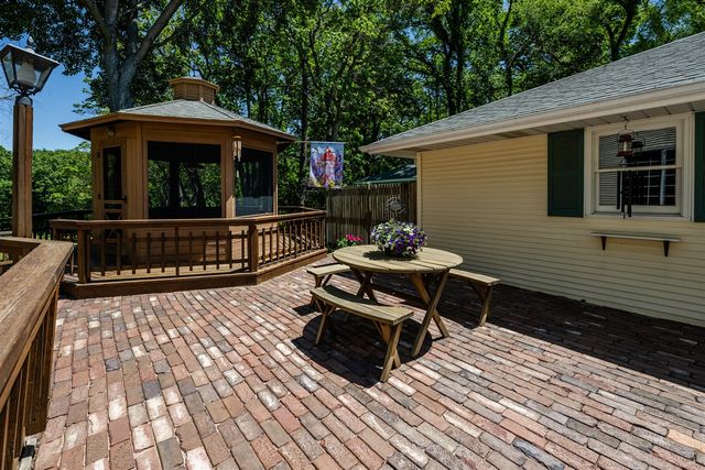 5221 Ridge Road, Stevensville, MI 49127