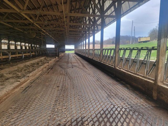 E8985 County B Road, Sauk City, WI 53588