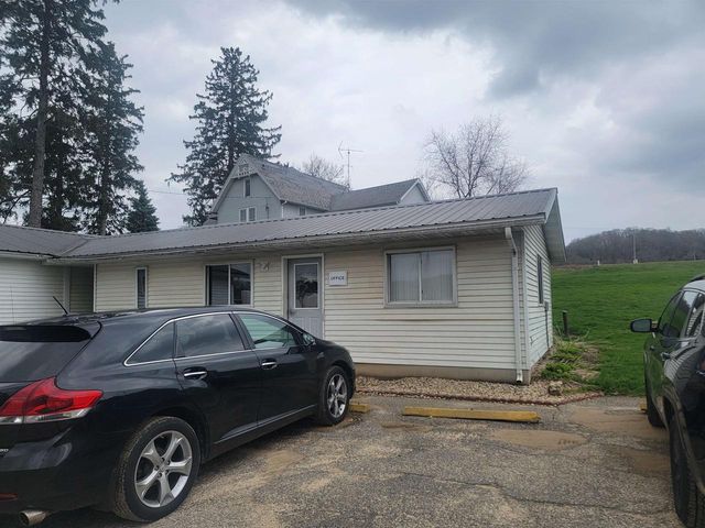 E8985 County B Road, Sauk City, WI 53588