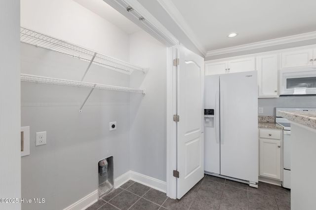 307 Sweetwater Cove, Newport, NC 28570