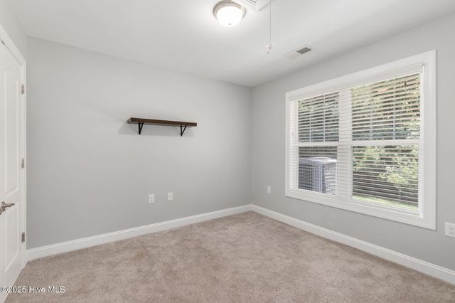 307 Sweetwater Cove, Newport, NC 28570