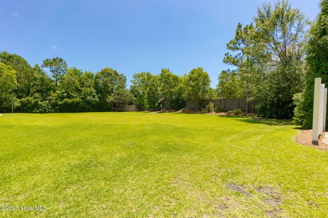 307 Sweetwater Cove, Newport, NC 28570