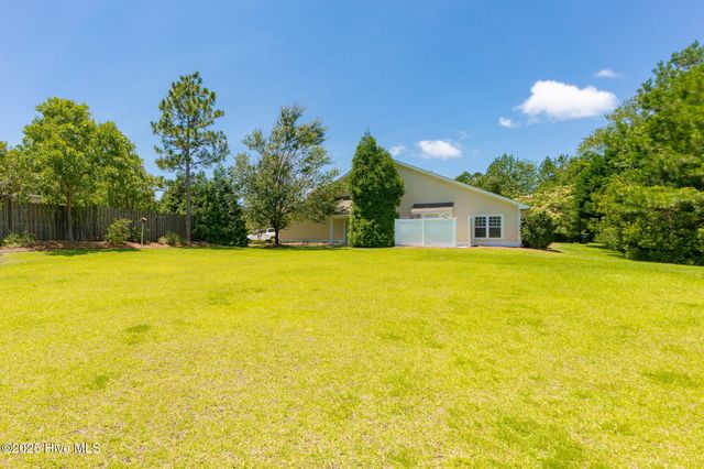 307 Sweetwater Cove, Newport, NC 28570