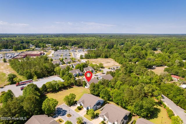 307 Sweetwater Cove, Newport, NC 28570