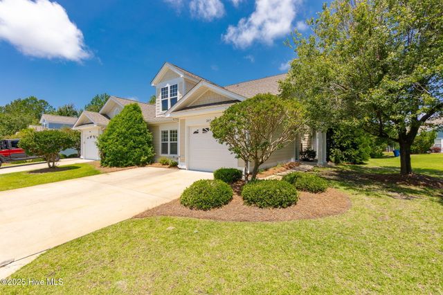 307 Sweetwater Cove, Newport, NC 28570