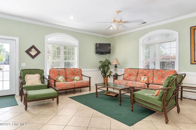 307 Sweetwater Cove, Newport, NC 28570