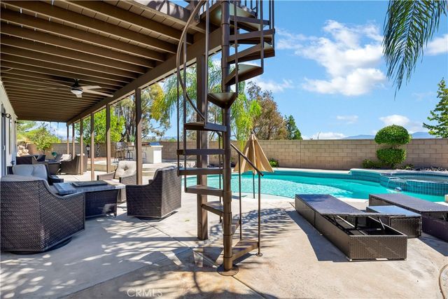 31553 Whitefield Court, Murrieta, CA 92563