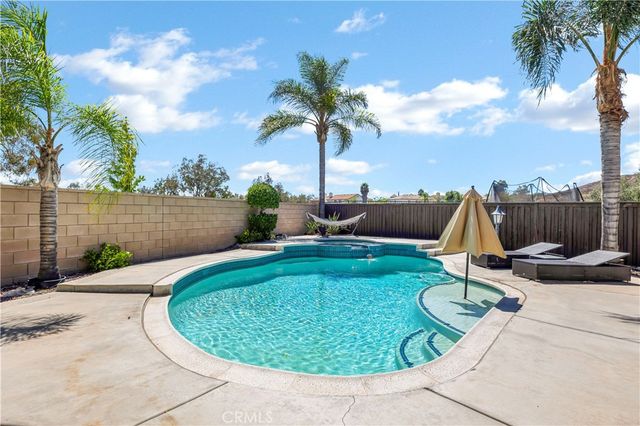 31553 Whitefield Court, Murrieta, CA 92563