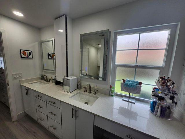1582 NW 135th Avenue, Pembroke Pines, FL 33028