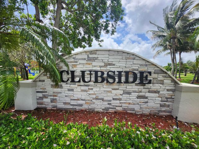 1582 NW 135th Avenue, Pembroke Pines, FL 33028