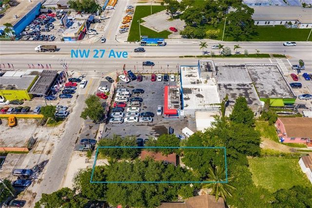 2621 NW 32nd Street, Miami, FL 33142