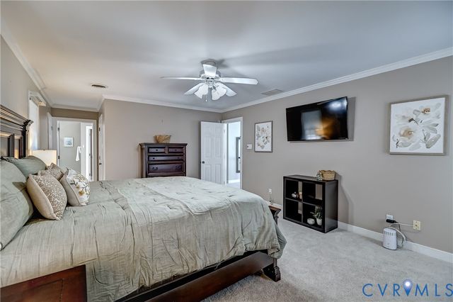 13417 Shelbourne Dr, Henrico, VA 23233