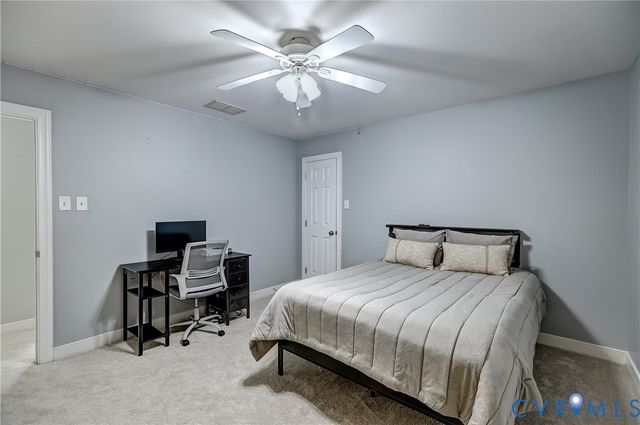 13417 Shelbourne Dr, Henrico, VA 23233