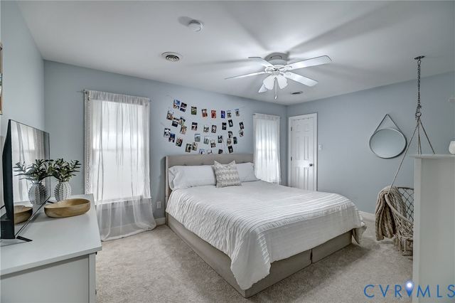 13417 Shelbourne Dr, Henrico, VA 23233