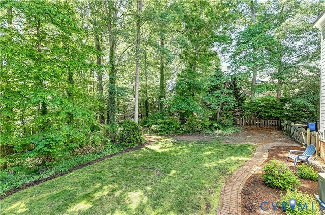 13417 Shelbourne Dr, Henrico, VA 23233