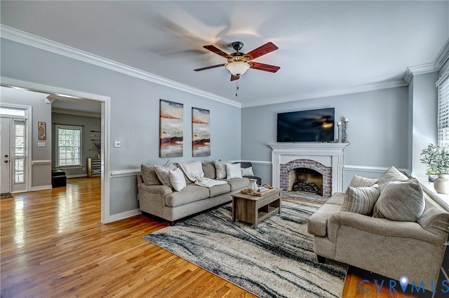 13417 Shelbourne Dr, Henrico, VA 23233