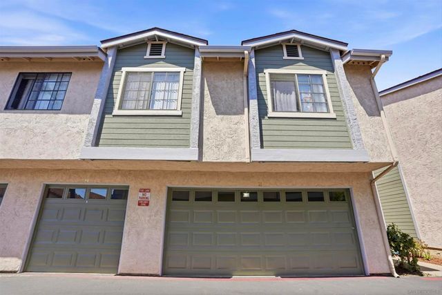 1225 N Broadway 21, Escondido, CA 92026