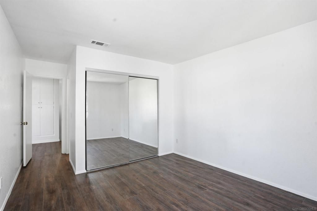 Image 12 of property listing at 1225 N Broadway 21, Escondido, CA 92026