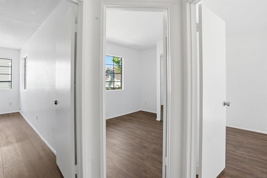 Image 17 of property listing at 1225 N Broadway 21, Escondido, CA 92026