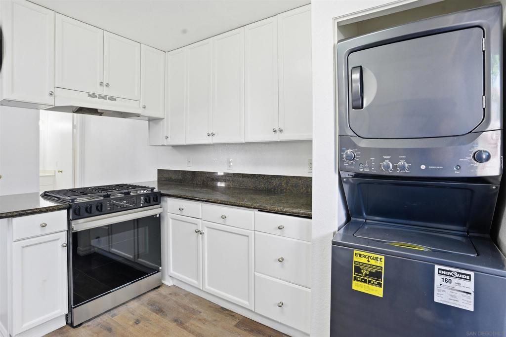 Image 2 of property listing at 1225 N Broadway 21, Escondido, CA 92026