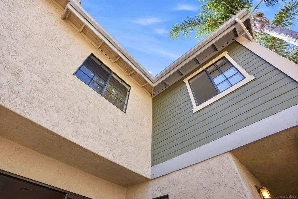 Image 26 of property listing at 1225 N Broadway 21, Escondido, CA 92026