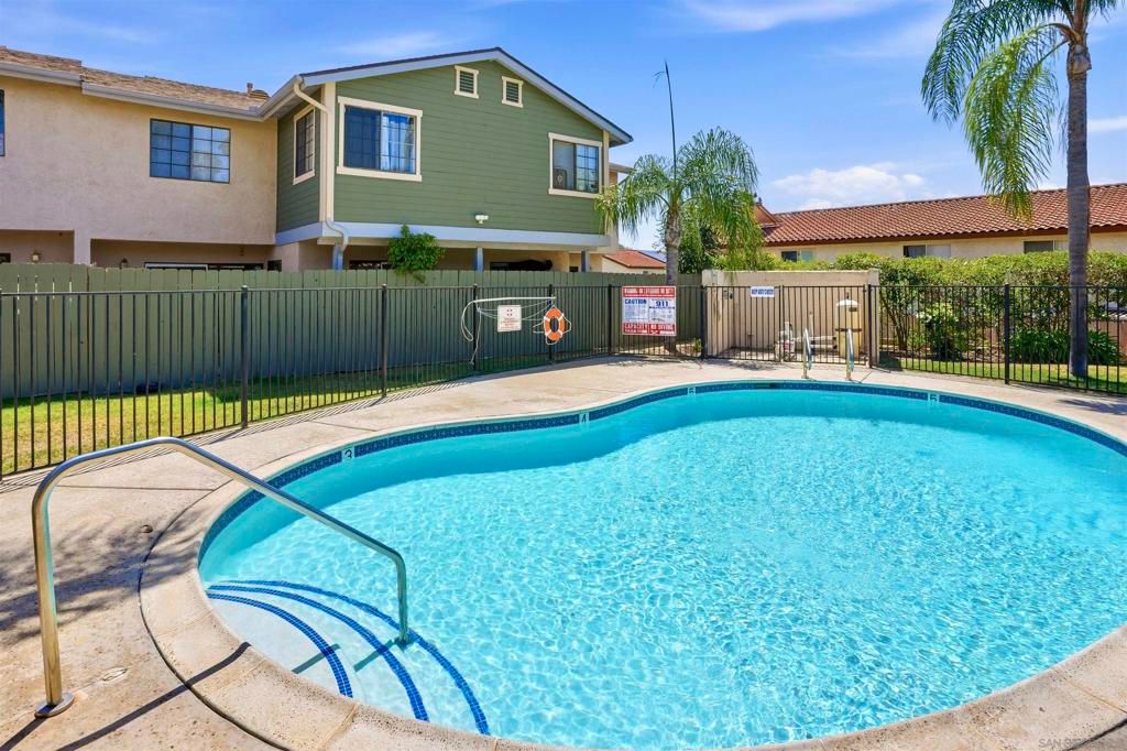 Image 30 of property listing at 1225 N Broadway 21, Escondido, CA 92026