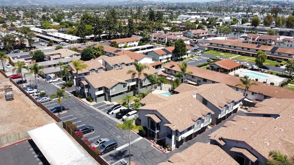 Image 34 of property listing at 1225 N Broadway 21, Escondido, CA 92026