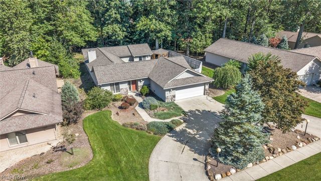 8672 Gatewood Drive, North Ridgeville, OH 44039