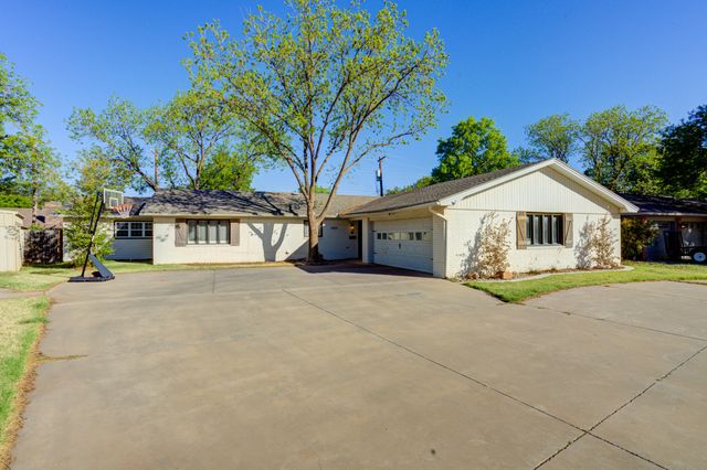 3824 64th Drive, Lubbock, TX 79413