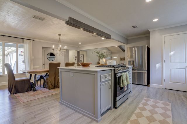 3824 64th Drive, Lubbock, TX 79413
