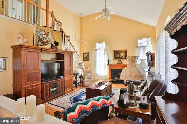 33 CYPRESS LANE, West Creek, NJ 08092