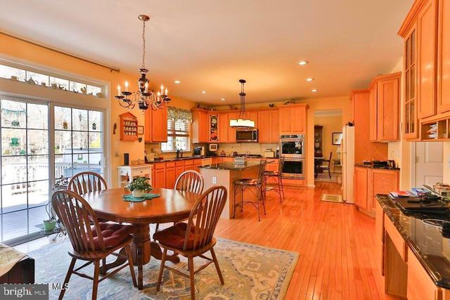 33 CYPRESS LANE, West Creek, NJ 08092