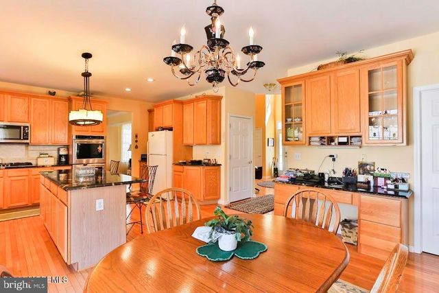 33 CYPRESS LANE, West Creek, NJ 08092